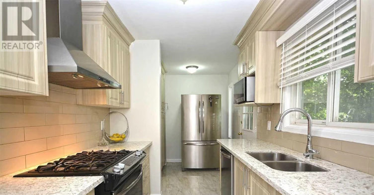 UPPER LEVEL-2073 Millway Avenue SOUTH, Mississauga, ON, L5L 1R4 - 15