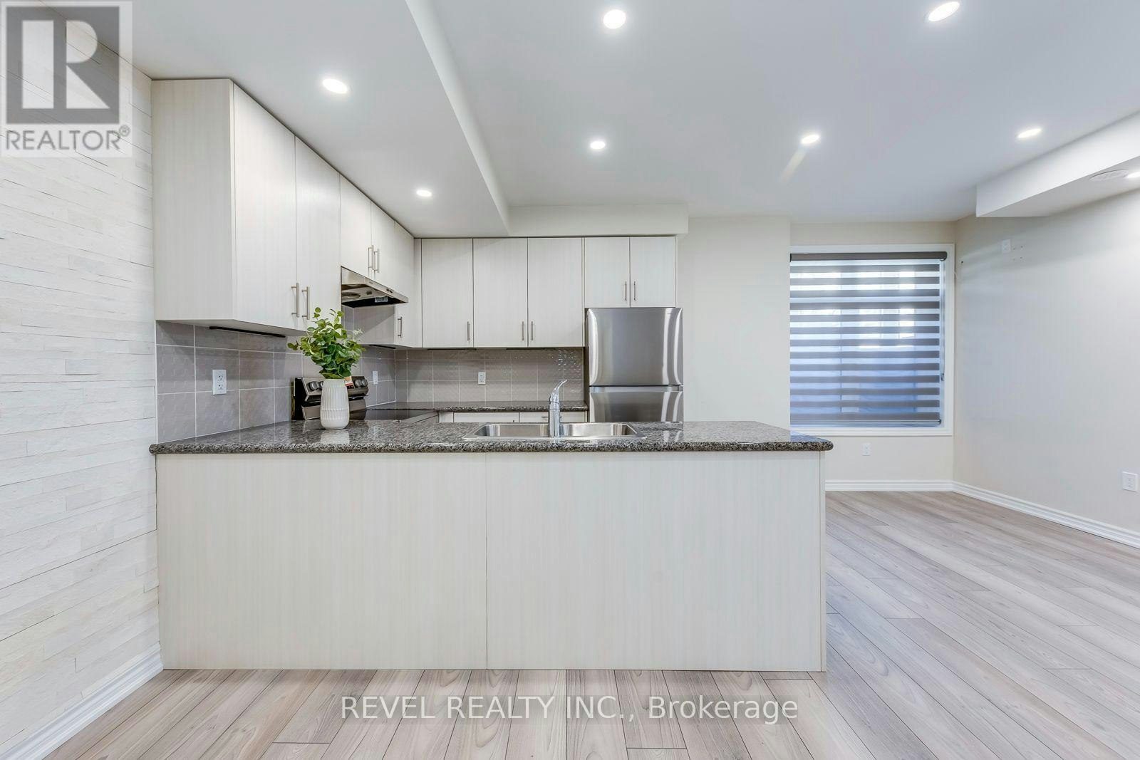 402-70 Halliford Place, Brampton, ON, L6P 0N5 - 12