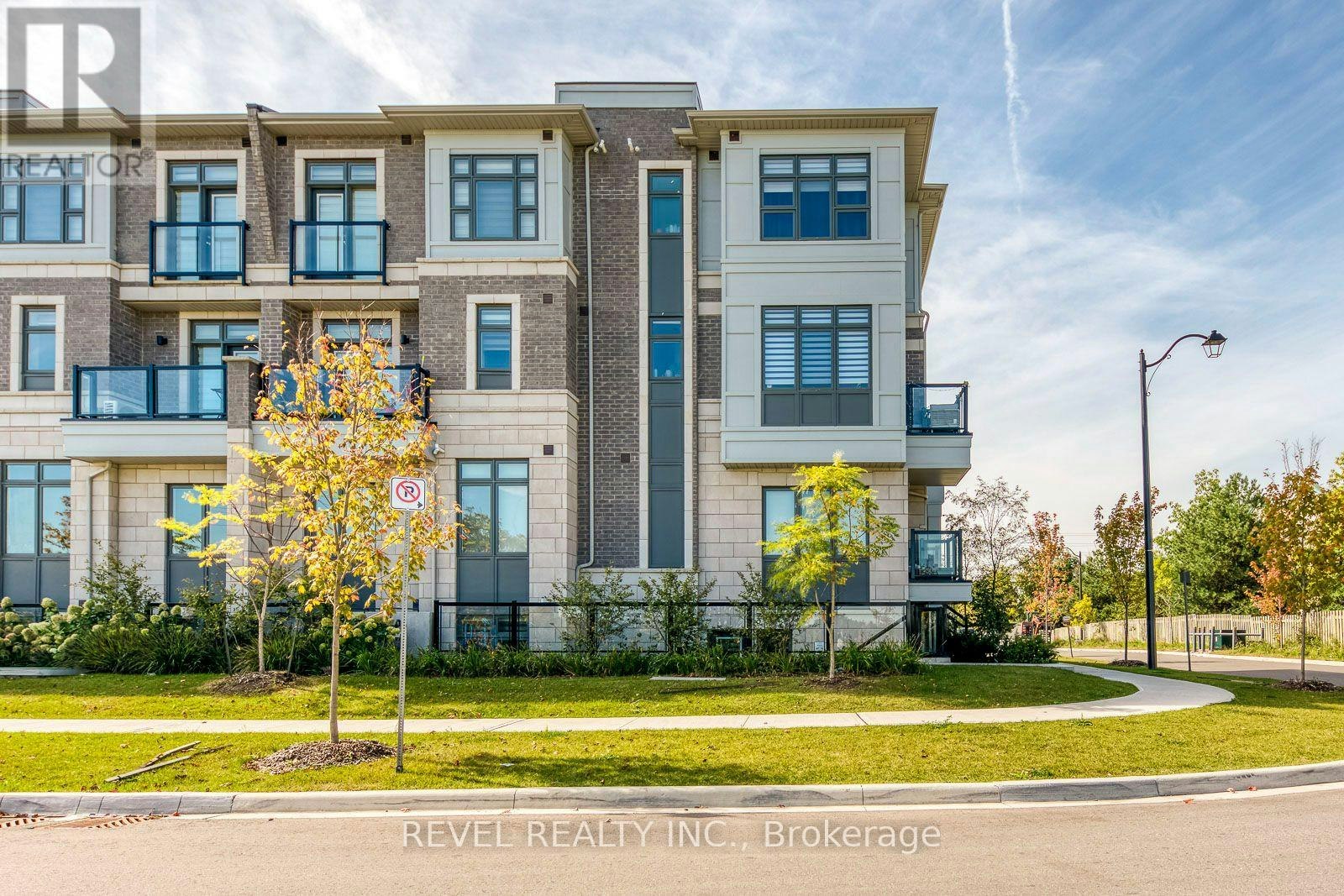 402-70 Halliford Place, Brampton, ON, L6P 0N5