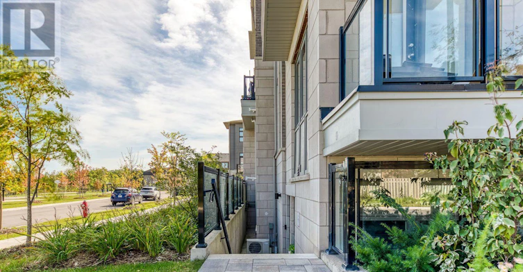 402-70 Halliford Place, Brampton, ON, L6P 0N5 - 3