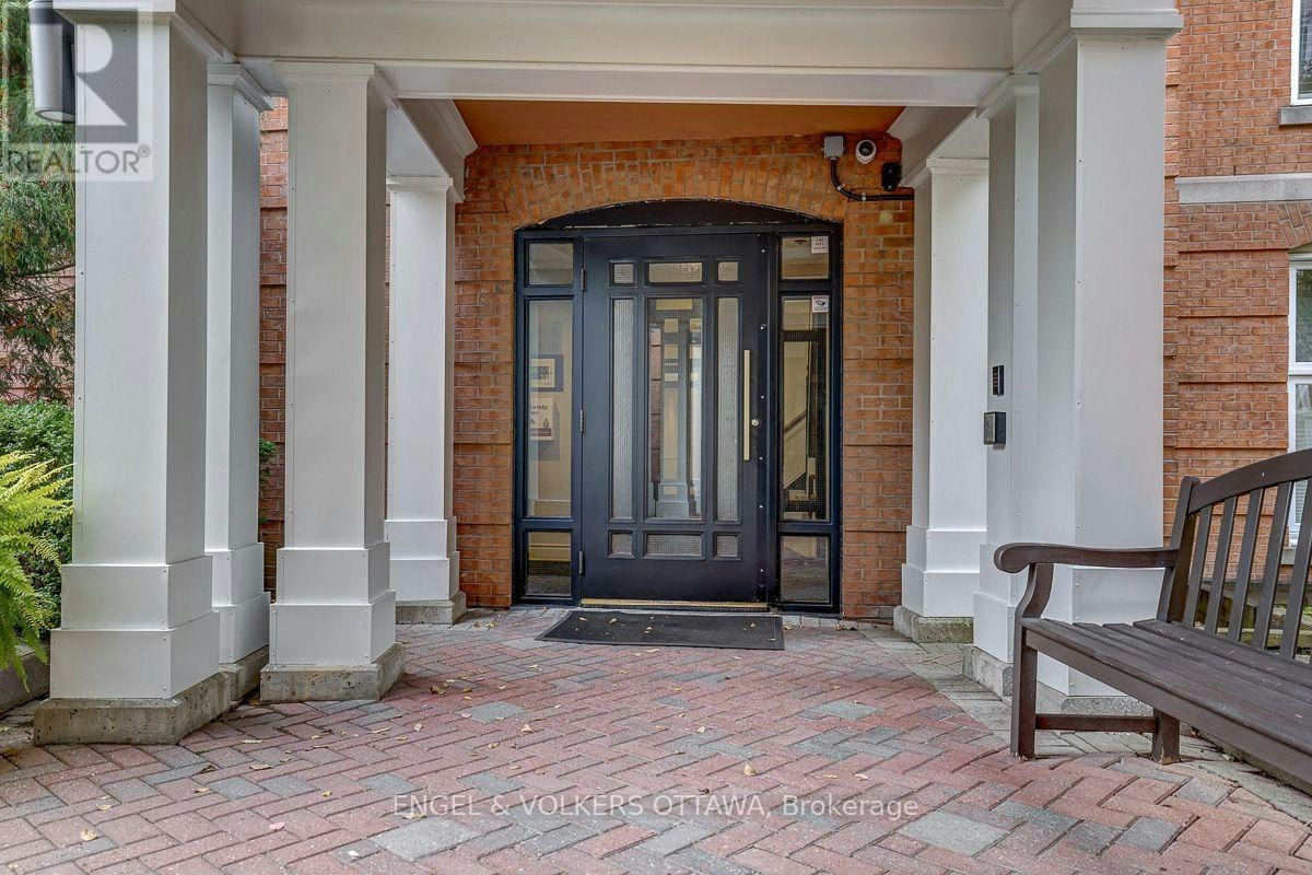 403-21 Durham Private, Ottawa, ON, K1M 2H8 - 3