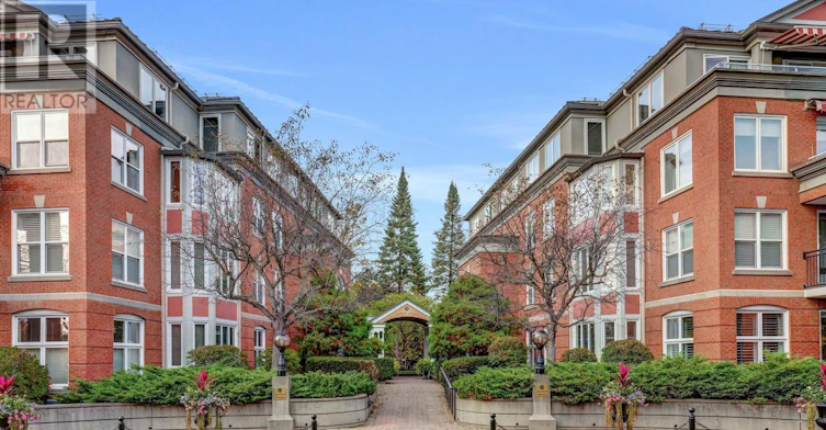 403-21 Durham Private, Ottawa, ON, K1M 2H8