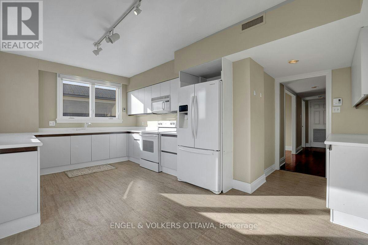 403-21 Durham Private, Ottawa, ON, K1M 2H8 - 11