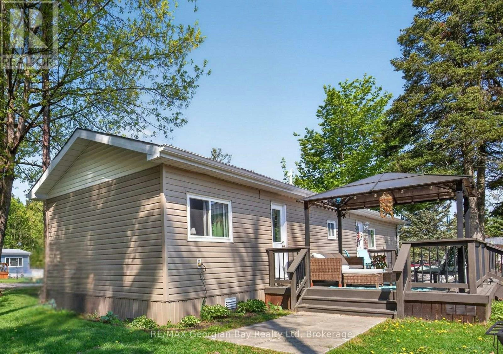 81-5263 Elliott Side Road, Tay, ON, L4R 4K3