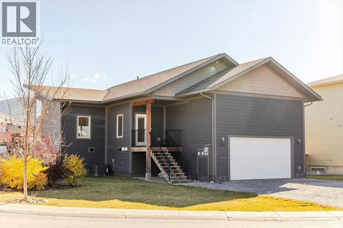 1308 Cherrywood Boulevard, Sparwood, BC, V0B 2G2