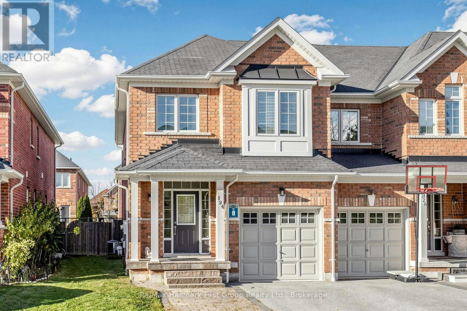 124 Kenneth Hobbs Avenue, Whitby, ON, L1R 0J3