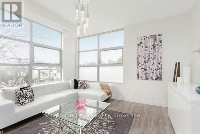 303-1003 Queen Street E, Toronto, ON, M4M 1K3 - 4