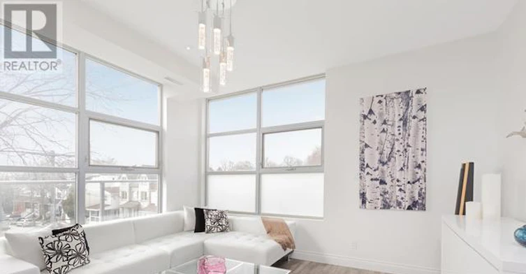 303-1003 Queen Street E, Toronto, ON, M4M 1K3 - 4
