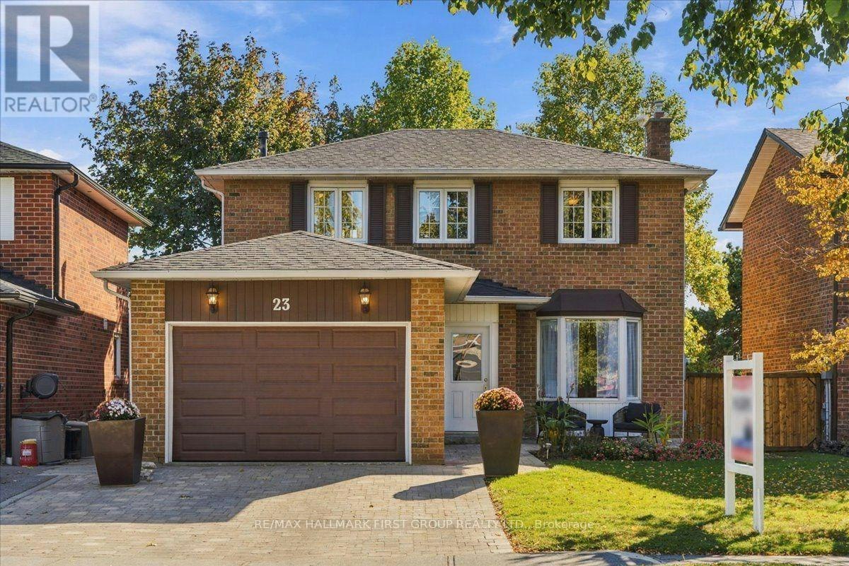 23 Flowers Crescent, Ajax, ON, L1S 4B9