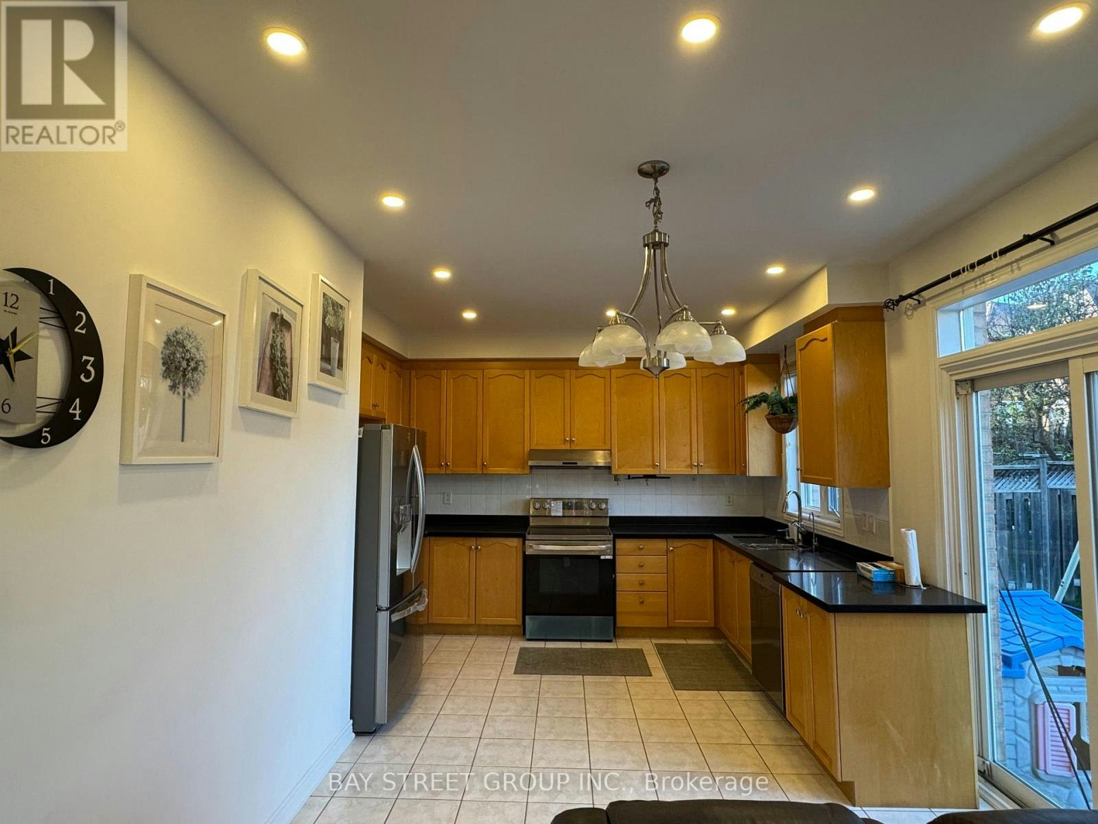 305 Shirley Drive, Richmond Hill, ON, L4S 2P1 - 6