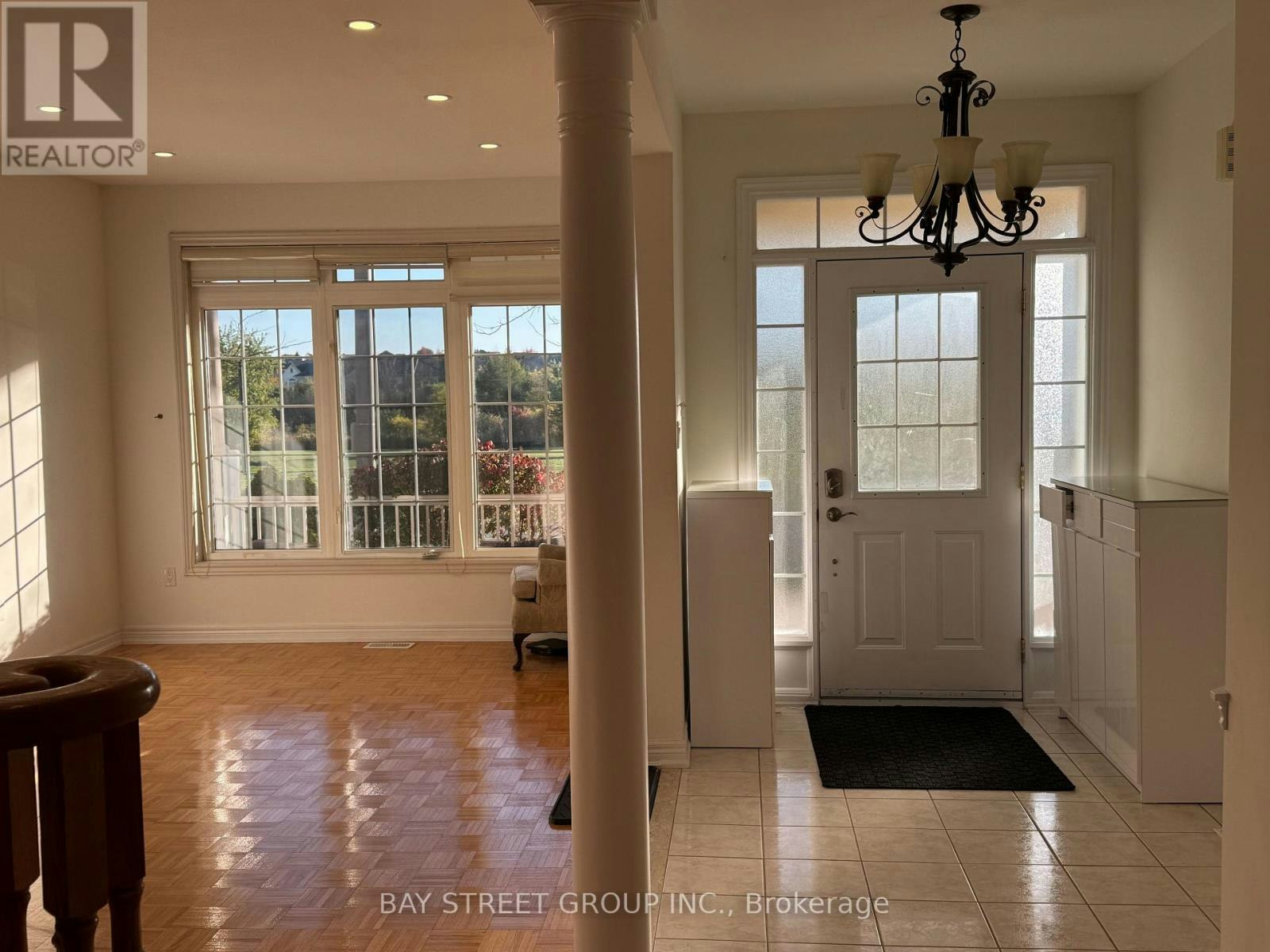 305 Shirley Drive, Richmond Hill, ON, L4S 2P1 - 2