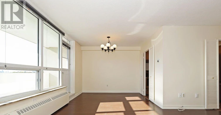 1501-65 Southport Street, Toronto, ON, M6S 3N6 - 6