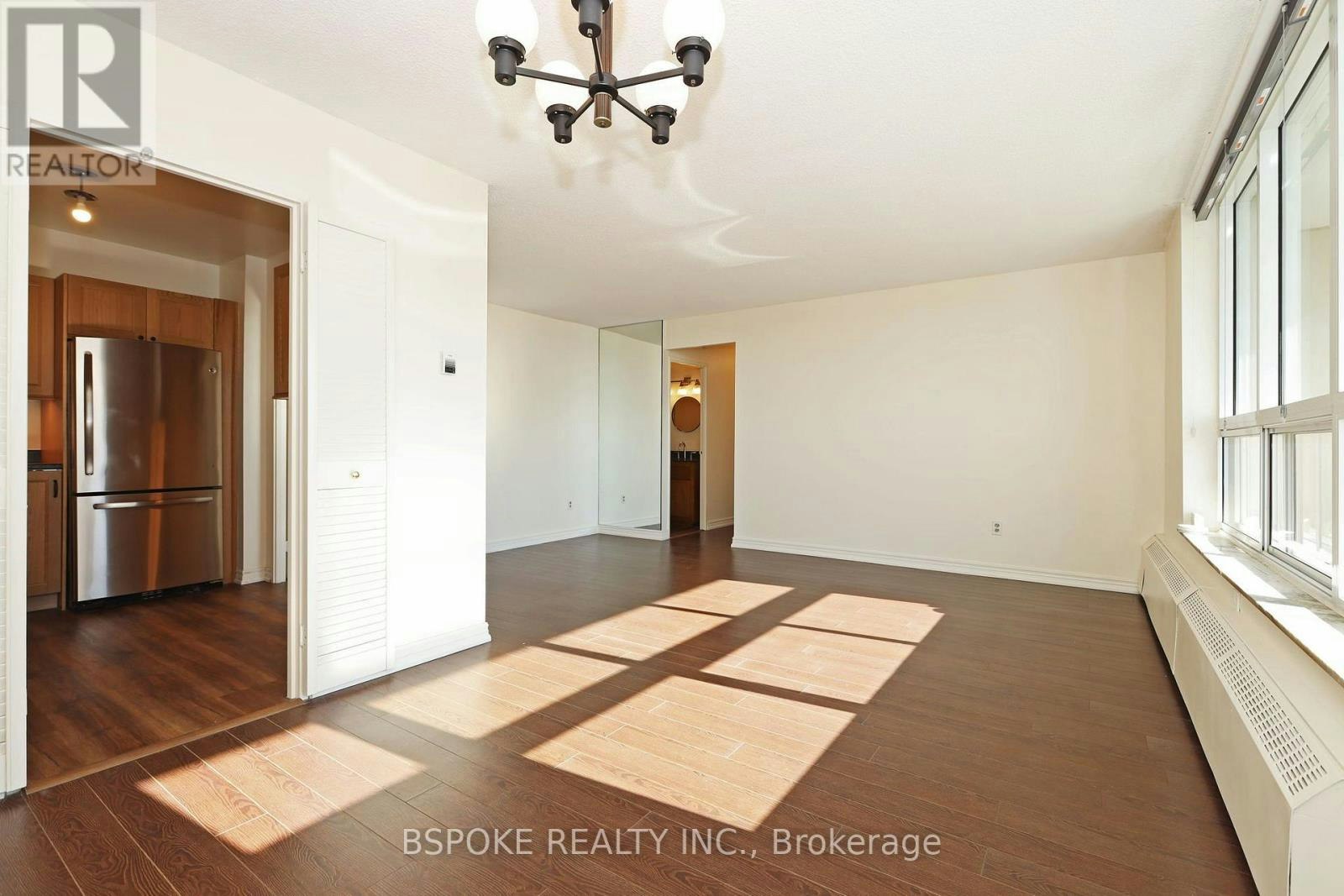 1501-65 Southport Street, Toronto, ON, M6S 3N6 - 10