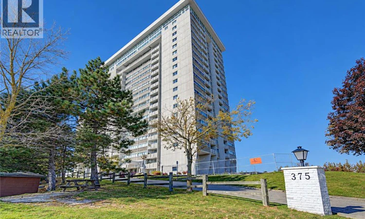 1101-375 King Street N