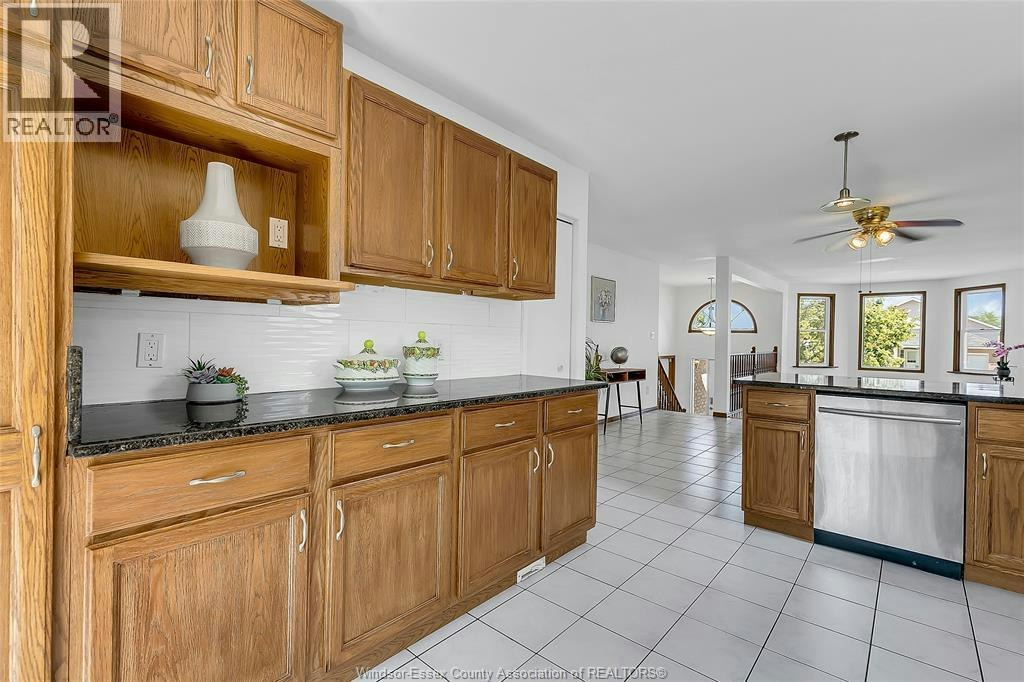 3291 Conservation Drive, Windsor, ON, N8W 5P2 - 11