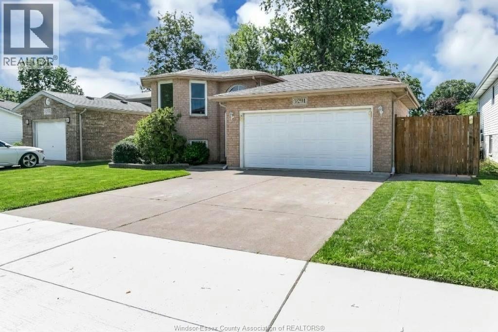 3291 Conservation Drive, Windsor, ON, N8W 5P2 - 2