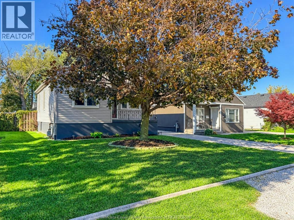 2433 Meighen, Windsor, ON, N8W 4C2