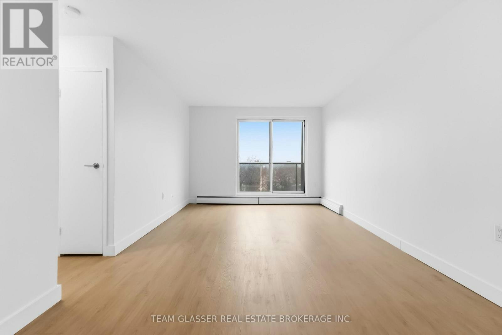 205-498 Queens Avenue, London, ON, N6B 3K9 - 4
