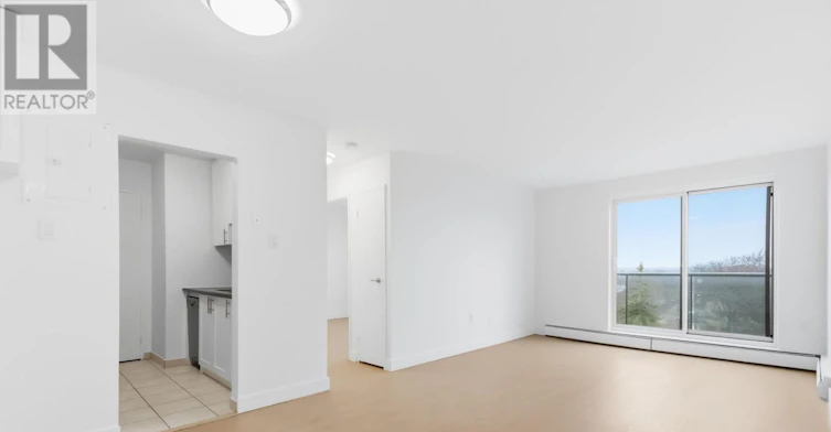 205-498 Queens Avenue, London, ON, N6B 3K9 - 3