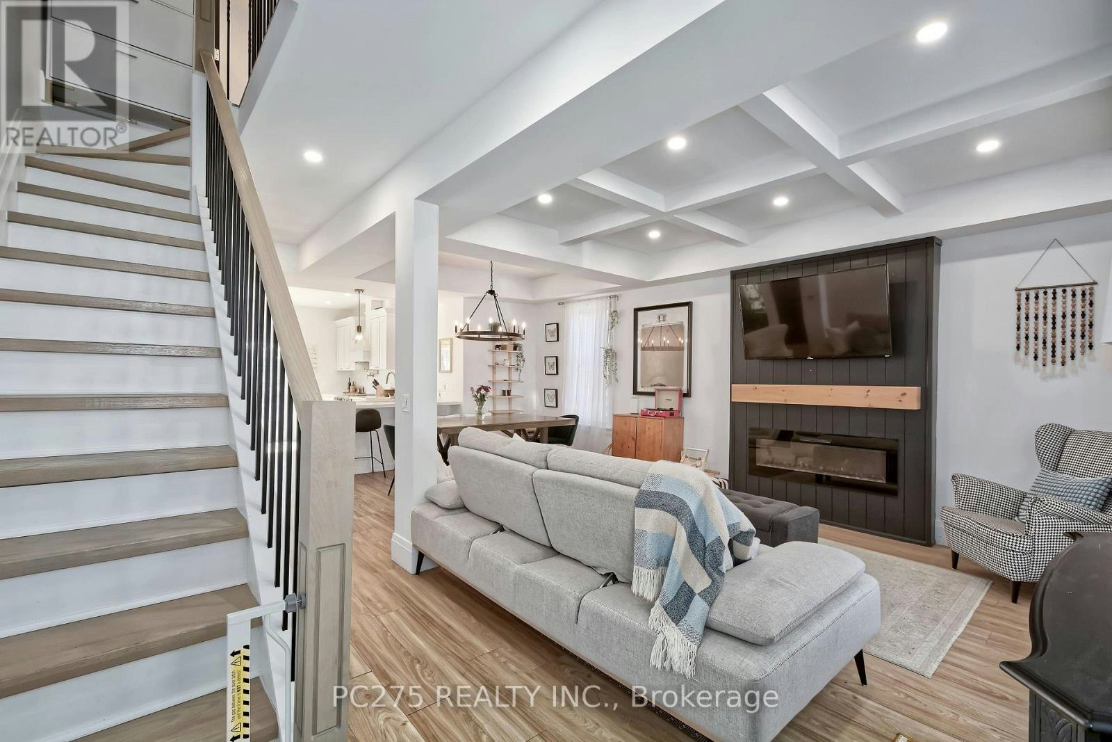 92 Walnut Street, Brant, ON, N3L 2J7
