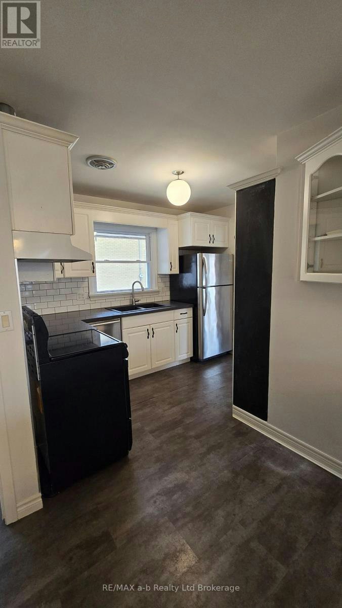 361 Vincent Street, Woodstock, ON, N4S 5M5 - 14