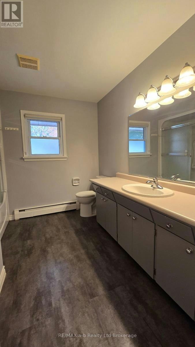 361 Vincent Street, Woodstock, ON, N4S 5M5 - 17