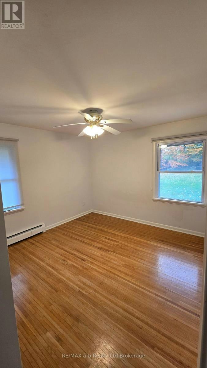 361 Vincent Street, Woodstock, ON, N4S 5M5 - 21