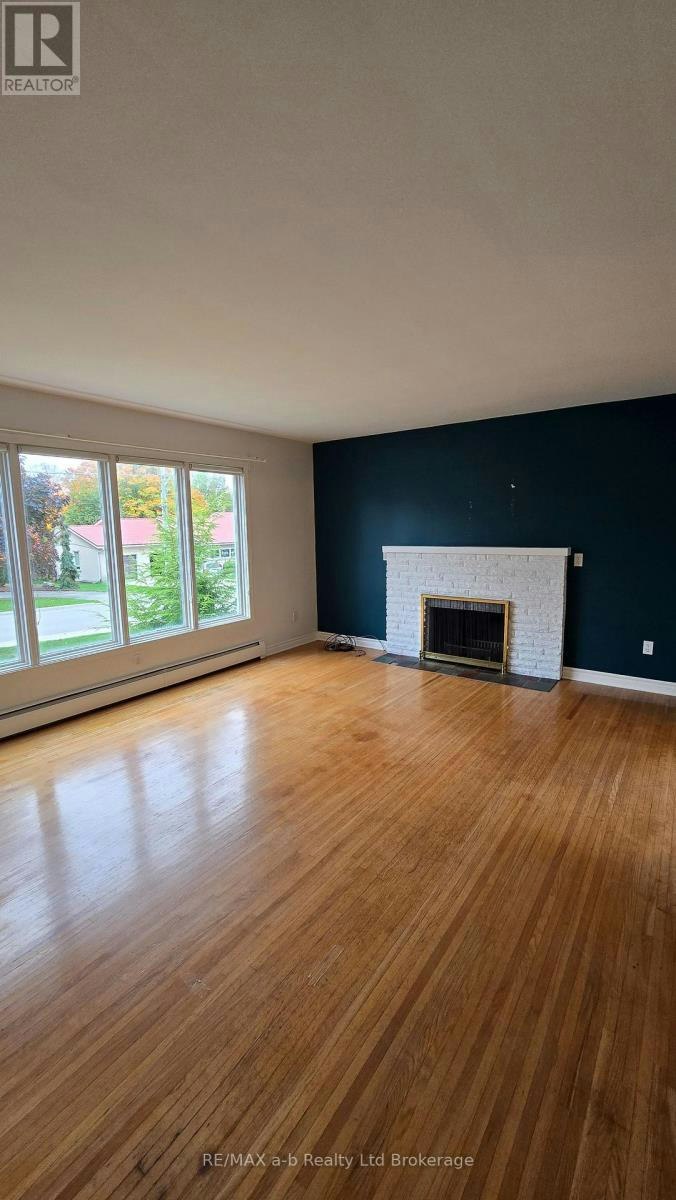 361 Vincent Street, Woodstock, ON, N4S 5M5 - 10