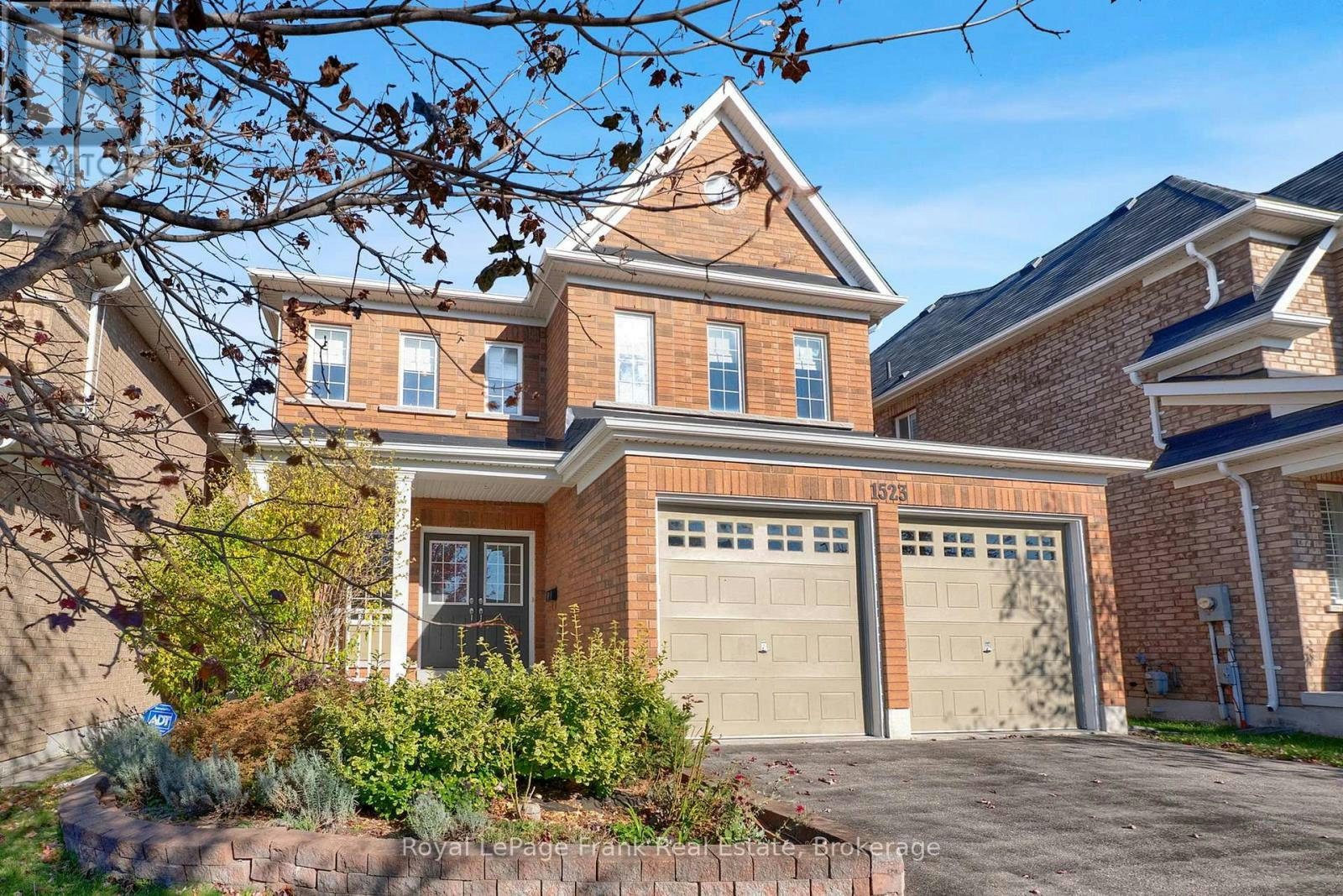 1523 Dunedin Crescent, Oshawa, ON, L1K 0T9