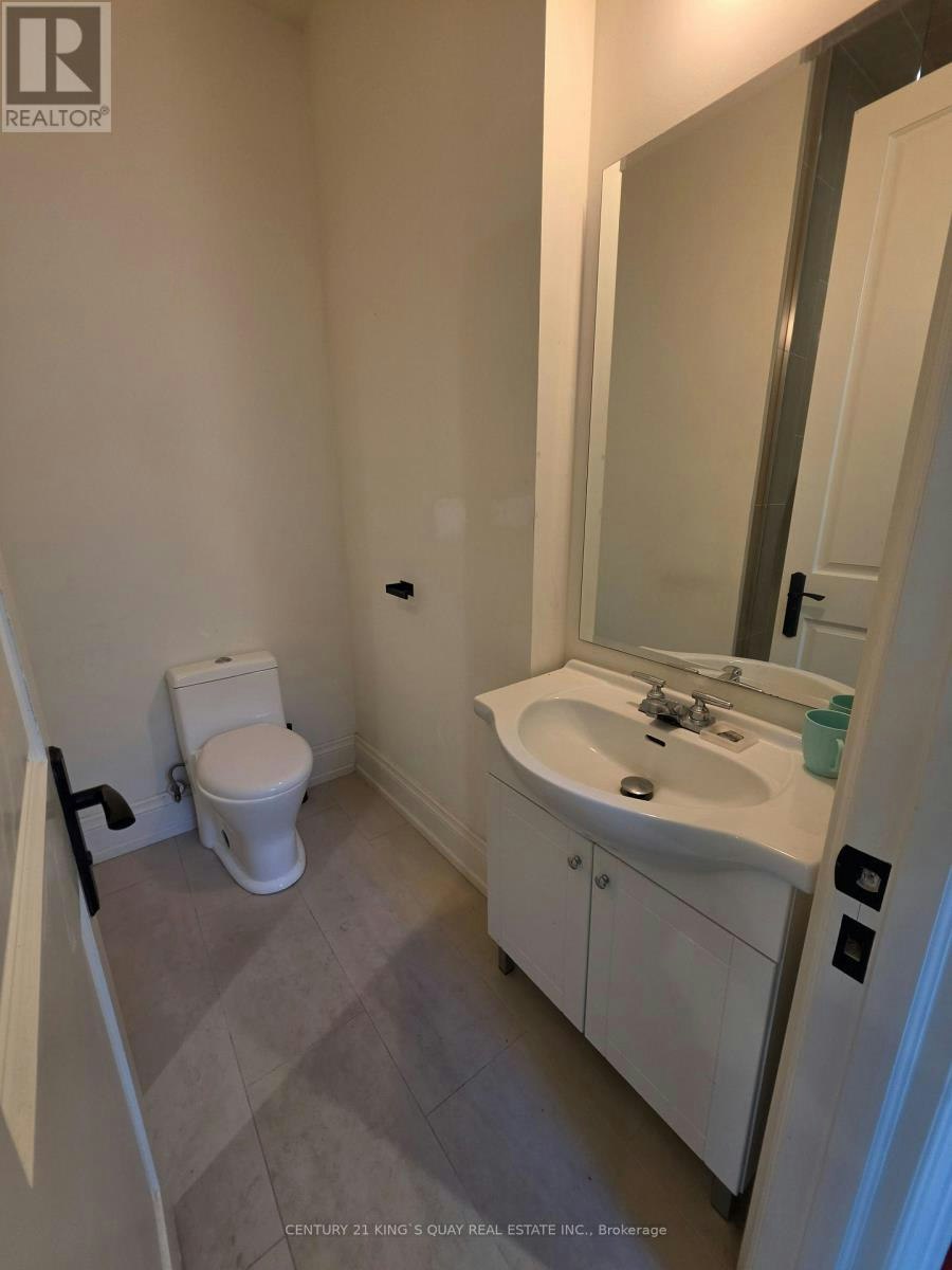 7 Logandale Road, Toronto, ON, M2N 4H3 - 7
