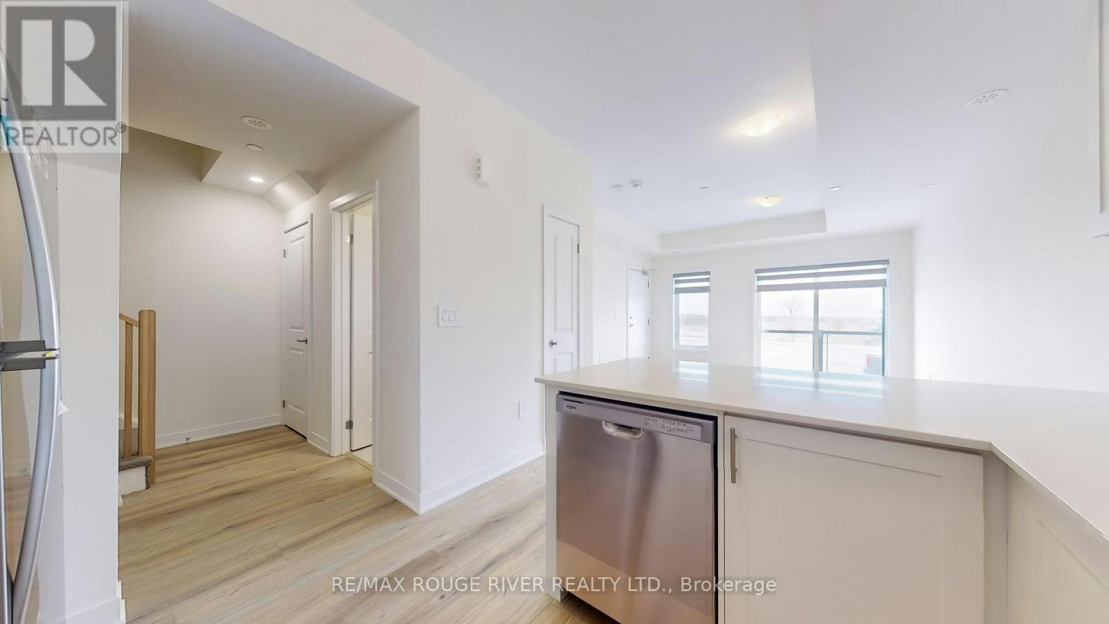 308-1695 Dersan Street, Pickering, ON, L1X 0S9 - 11