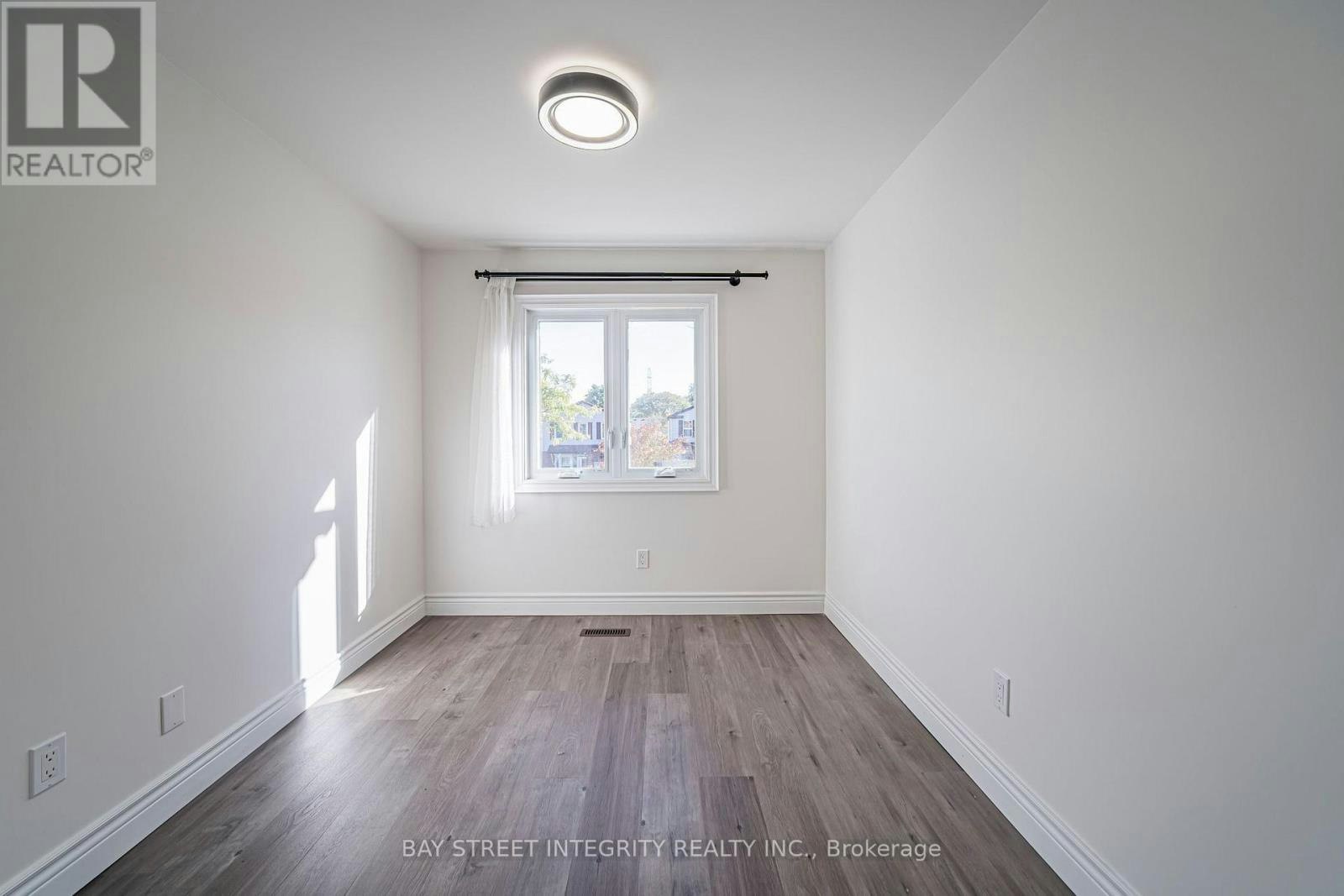 28 Fawndale Crescent, Toronto, ON, M1W 3K1 - 34