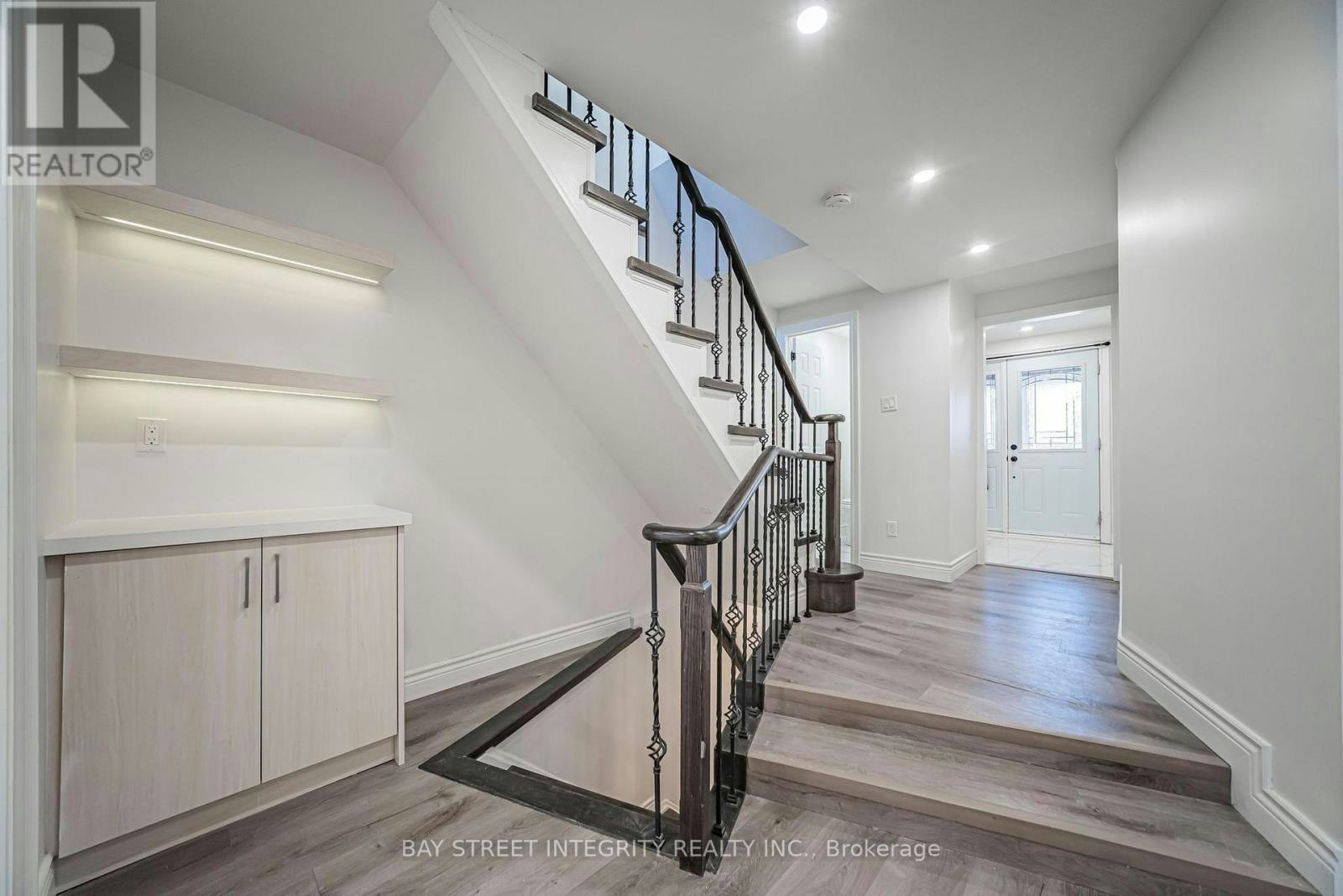 28 Fawndale Crescent, Toronto, ON, M1W 3K1 - 19