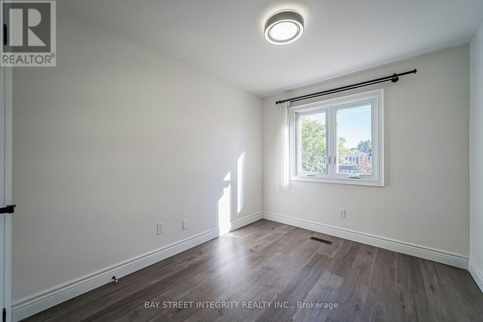28 Fawndale Crescent, Toronto, ON, M1W 3K1 - 33