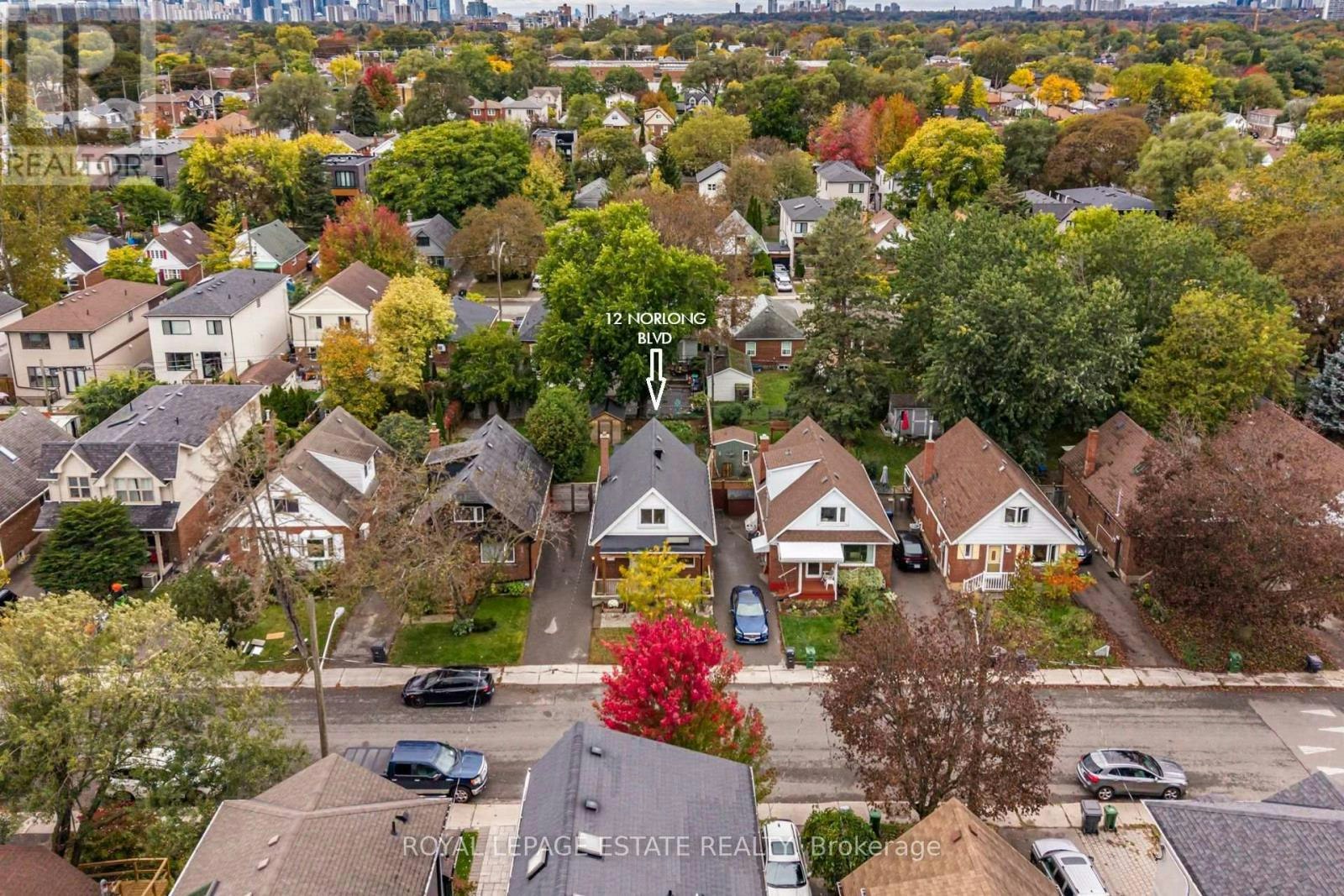 12 Norlong Boulevard, Toronto, ON, M4C 3W6