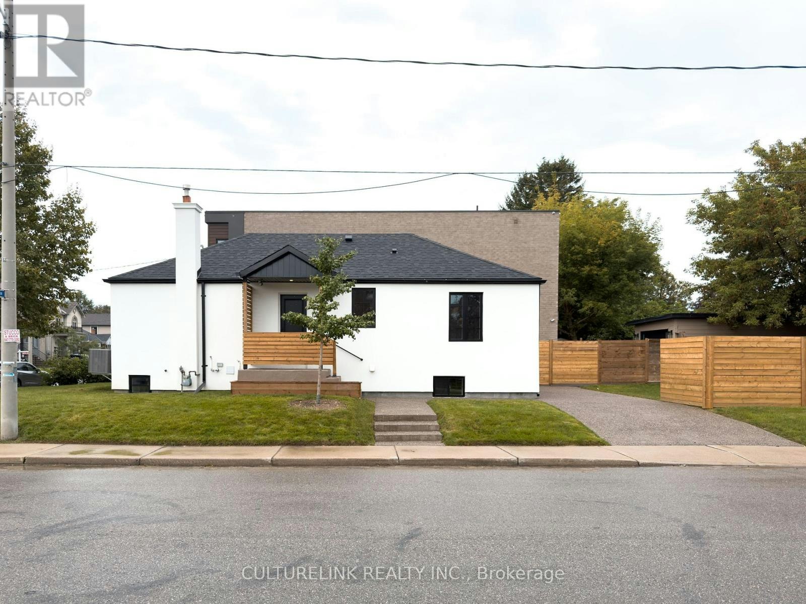 58 Joanith Drive, Toronto, ON, M4B 1S7