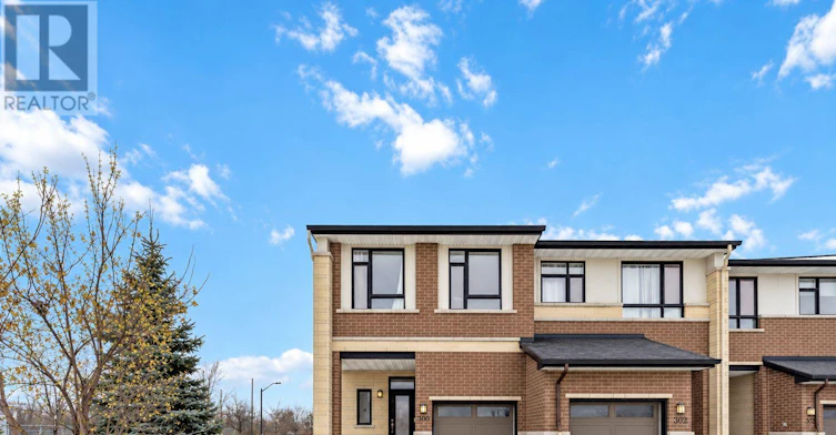 300 Cooks Mill Crescent, Ottawa, ON, K1V 2N3