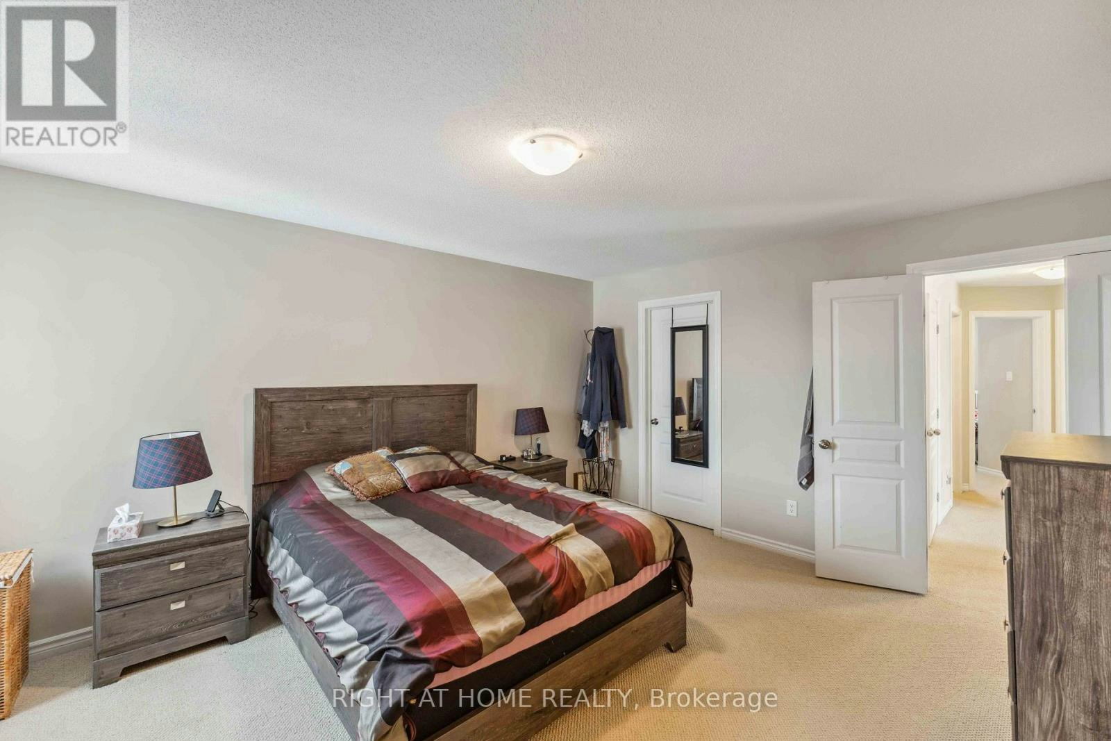 300 Cooks Mill Crescent, Ottawa, ON, K1V 2N3 - 27