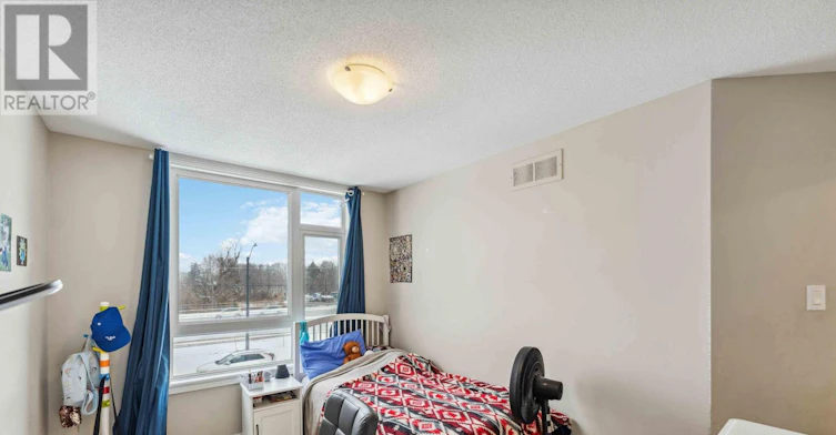300 Cooks Mill Crescent, Ottawa, ON, K1V 2N3 - 37