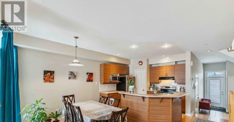 300 Cooks Mill Crescent, Ottawa, ON, K1V 2N3 - 12