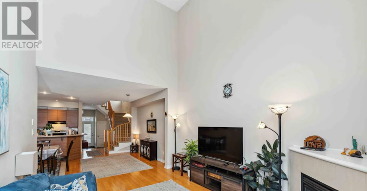 300 Cooks Mill Crescent, Ottawa, ON, K1V 2N3 - 16