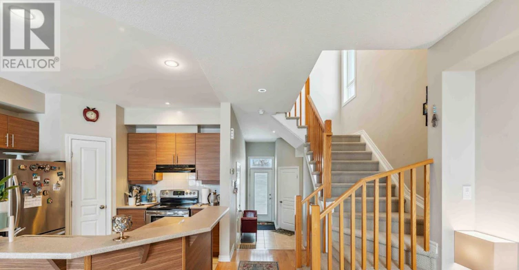 300 Cooks Mill Crescent, Ottawa, ON, K1V 2N3 - 7