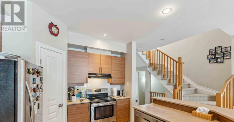 300 Cooks Mill Crescent, Ottawa, ON, K1V 2N3 - 19