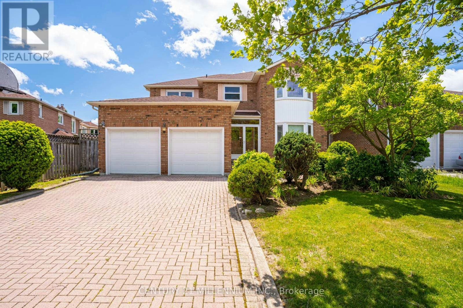50 Piccadilly Road, Richmond Hill, ON, L4B 1S8