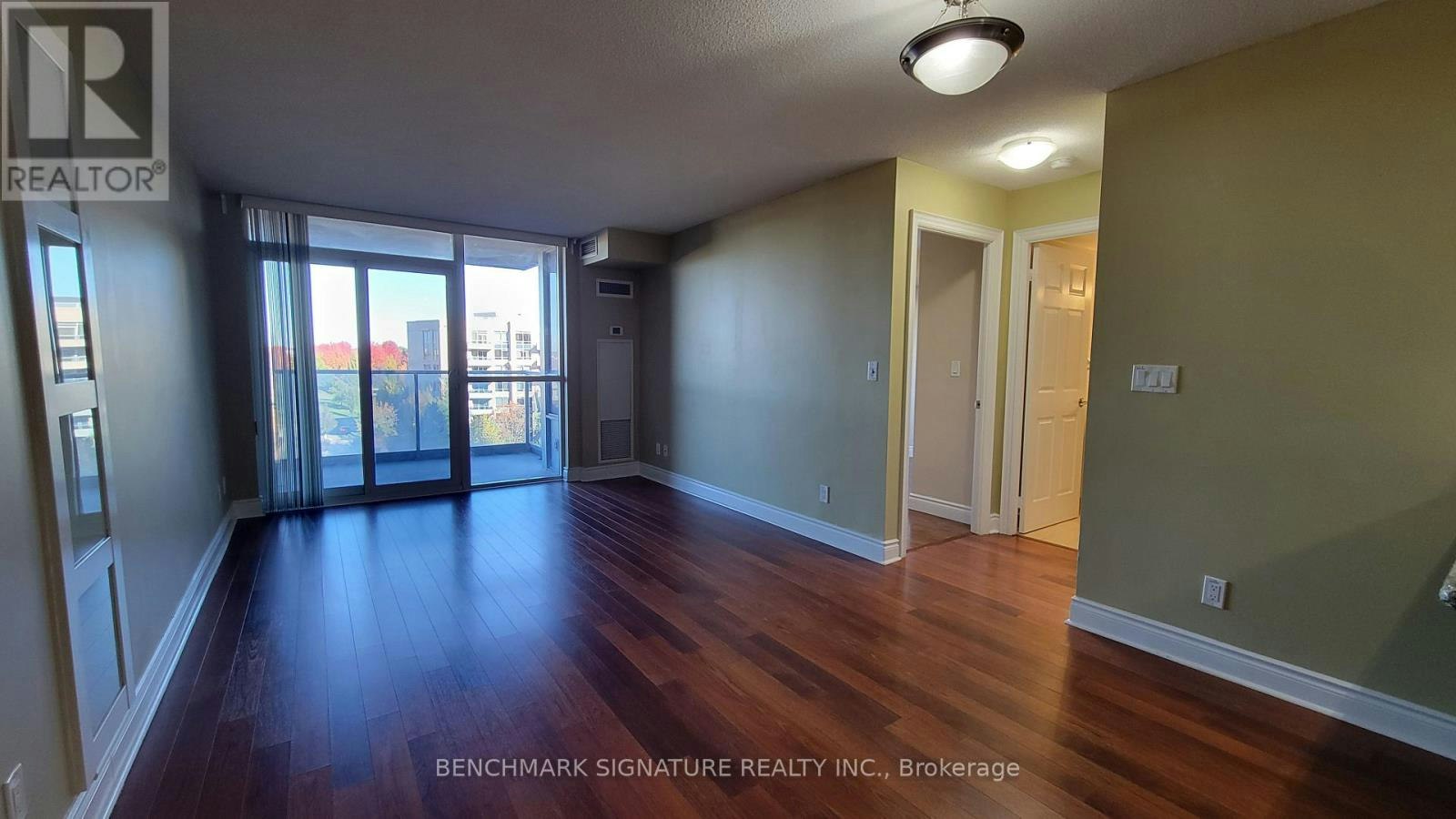 887-23 Cox Boulevard, Markham, ON, L3R 7Z9 - 4
