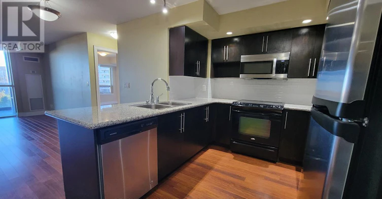 887-23 Cox Boulevard, Markham, ON, L3R 7Z9 - 8