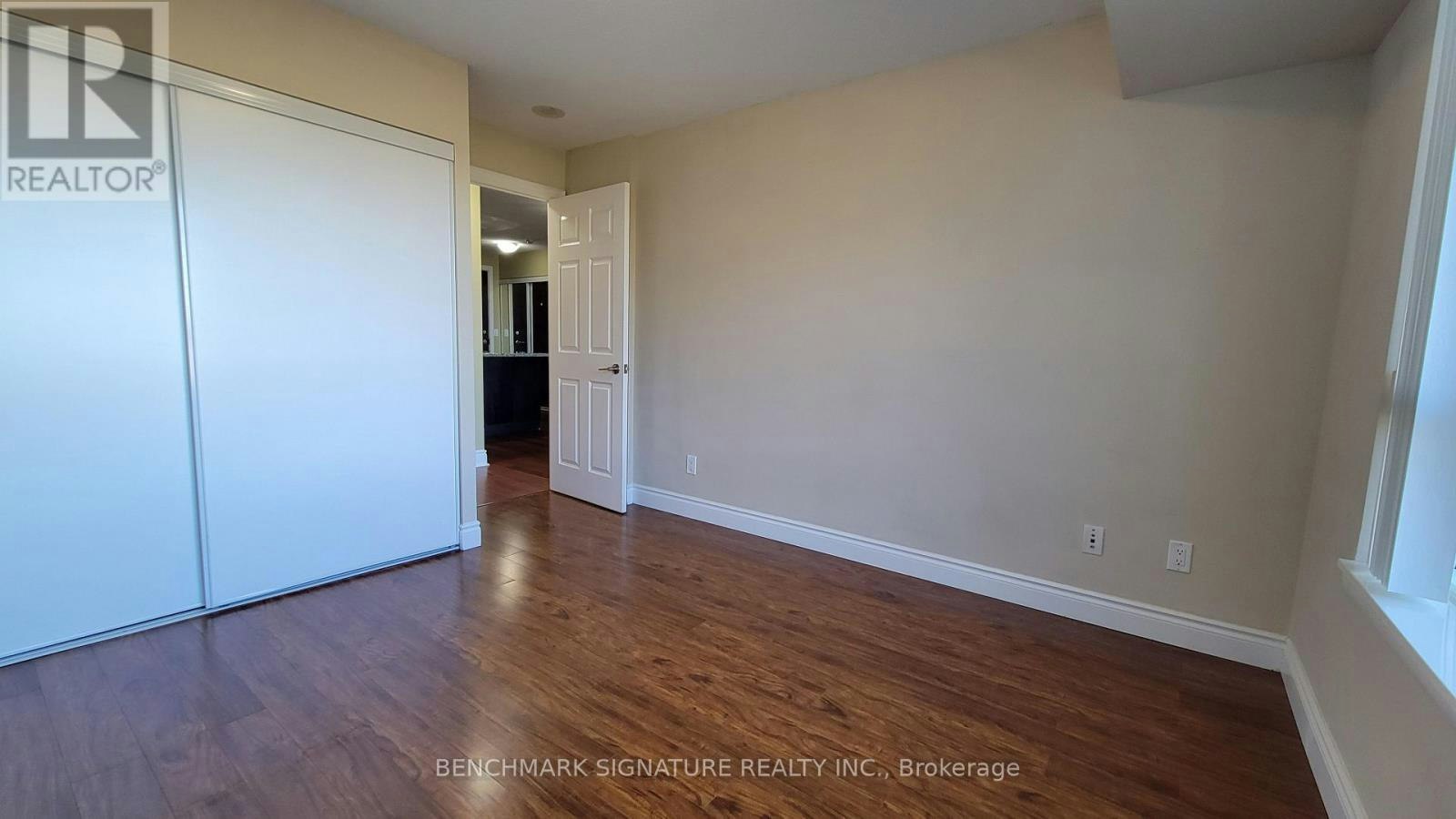 887-23 Cox Boulevard, Markham, ON, L3R 7Z9 - 11