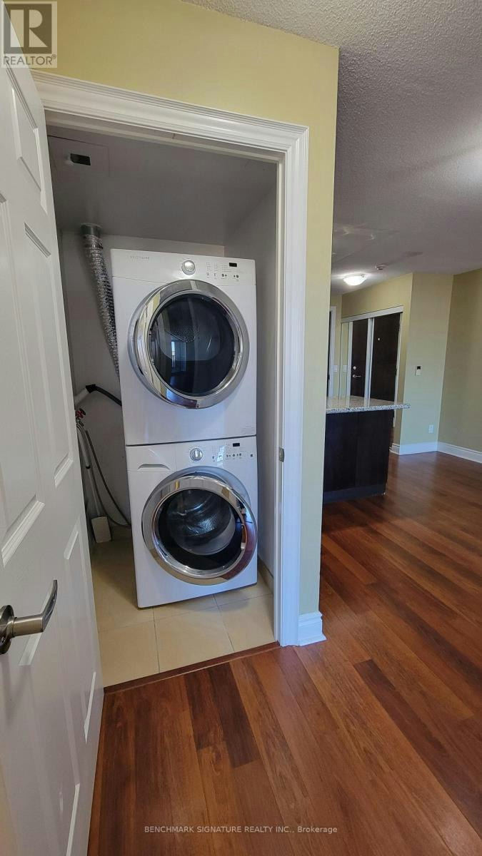887-23 Cox Boulevard, Markham, ON, L3R 7Z9 - 13