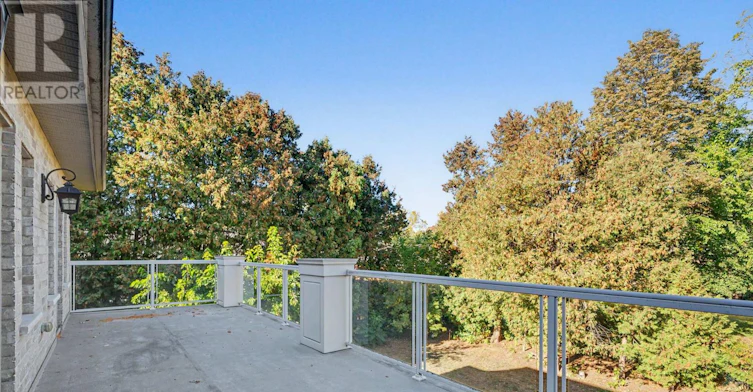 369 Lees Lane, Oakville, ON, L6L 4S4 - 21