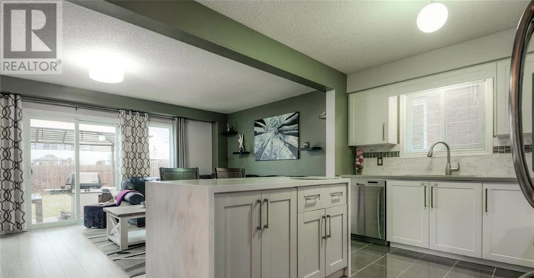 55 Seabrook Drive, Kitchener, ON, N2R 1Y1 - 4